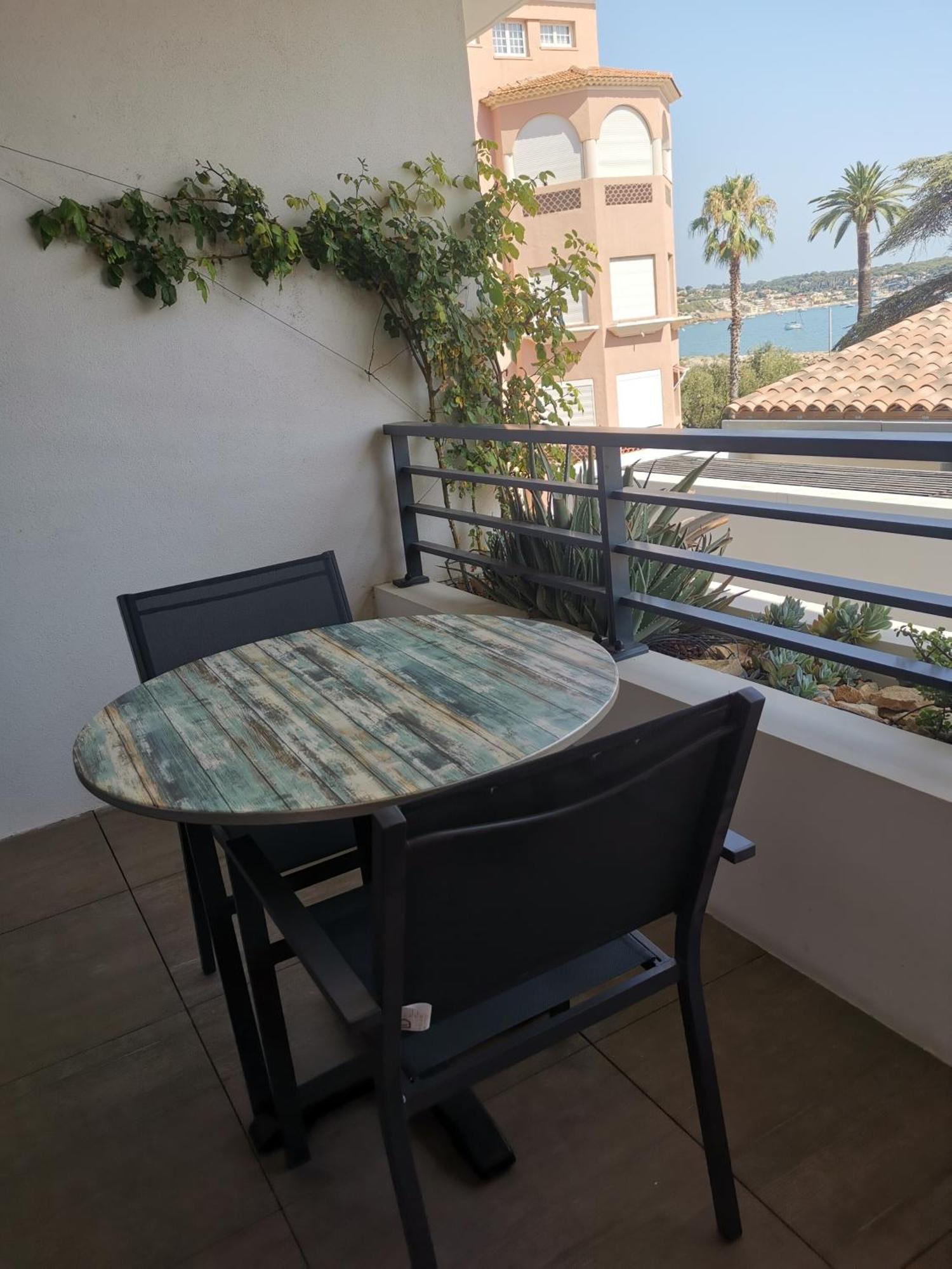 Ofdl B T1 Bandol - Briotine Foyalais Apartamento Exterior foto